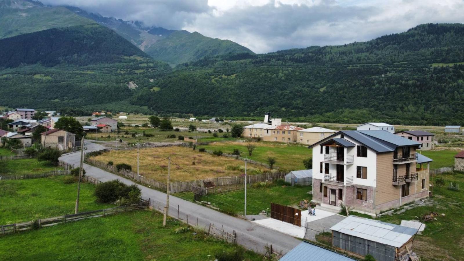 Ninama Hotel Mestia Exterior photo